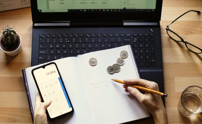 estrategia de ahorro para estudios universitarios